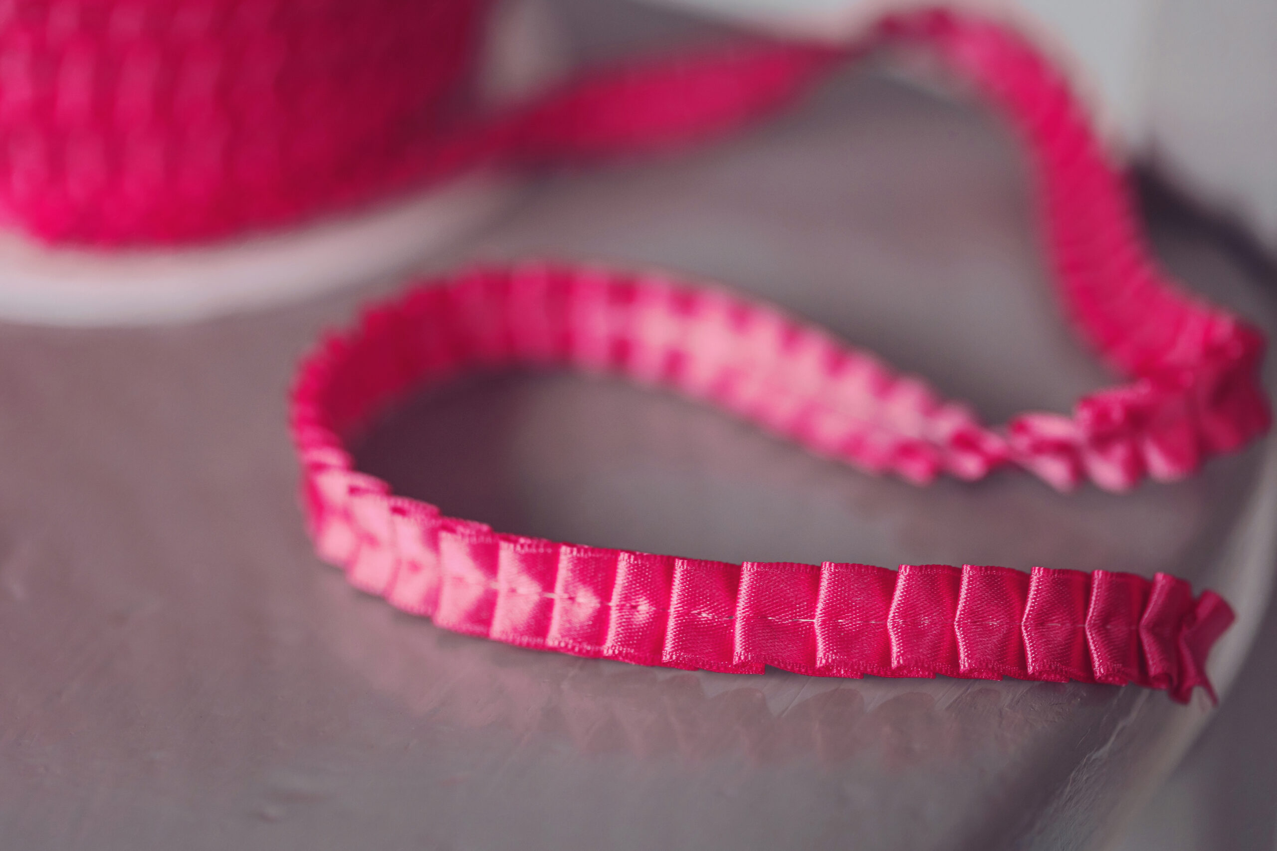 Creative Ideas Solid Grosgrain Ribbon, 1-1/2-Inch by 50-Yard, Pink